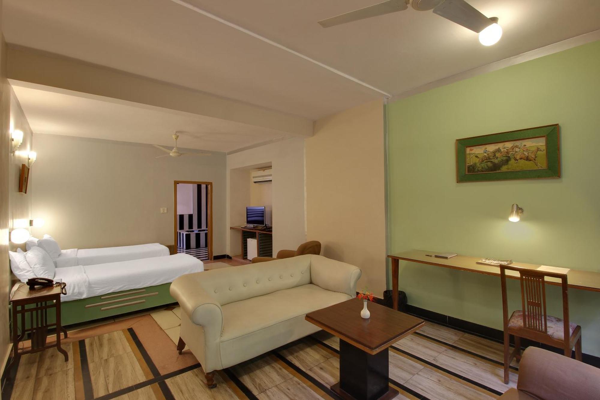 Hotel Inn Season Mahamandir Экстерьер фото