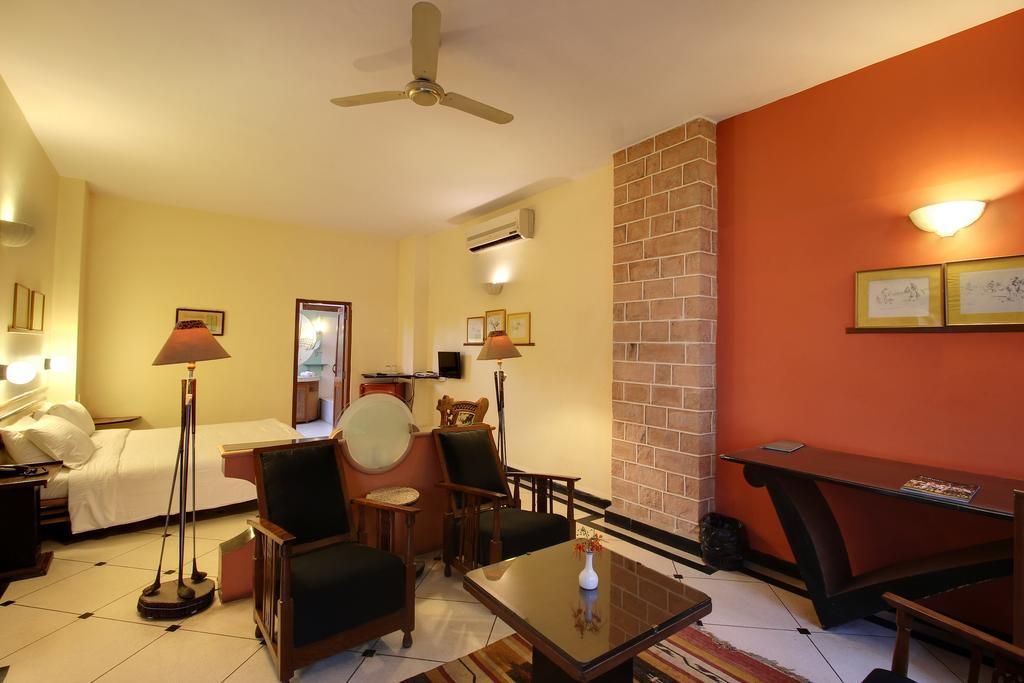 Hotel Inn Season Mahamandir Экстерьер фото